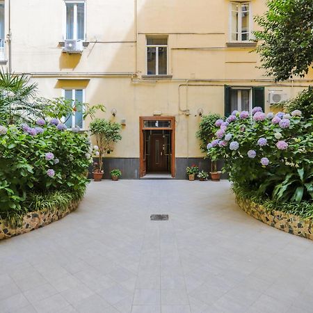 Conte Relais Suite เนเปิลส์ ภายนอก รูปภาพ