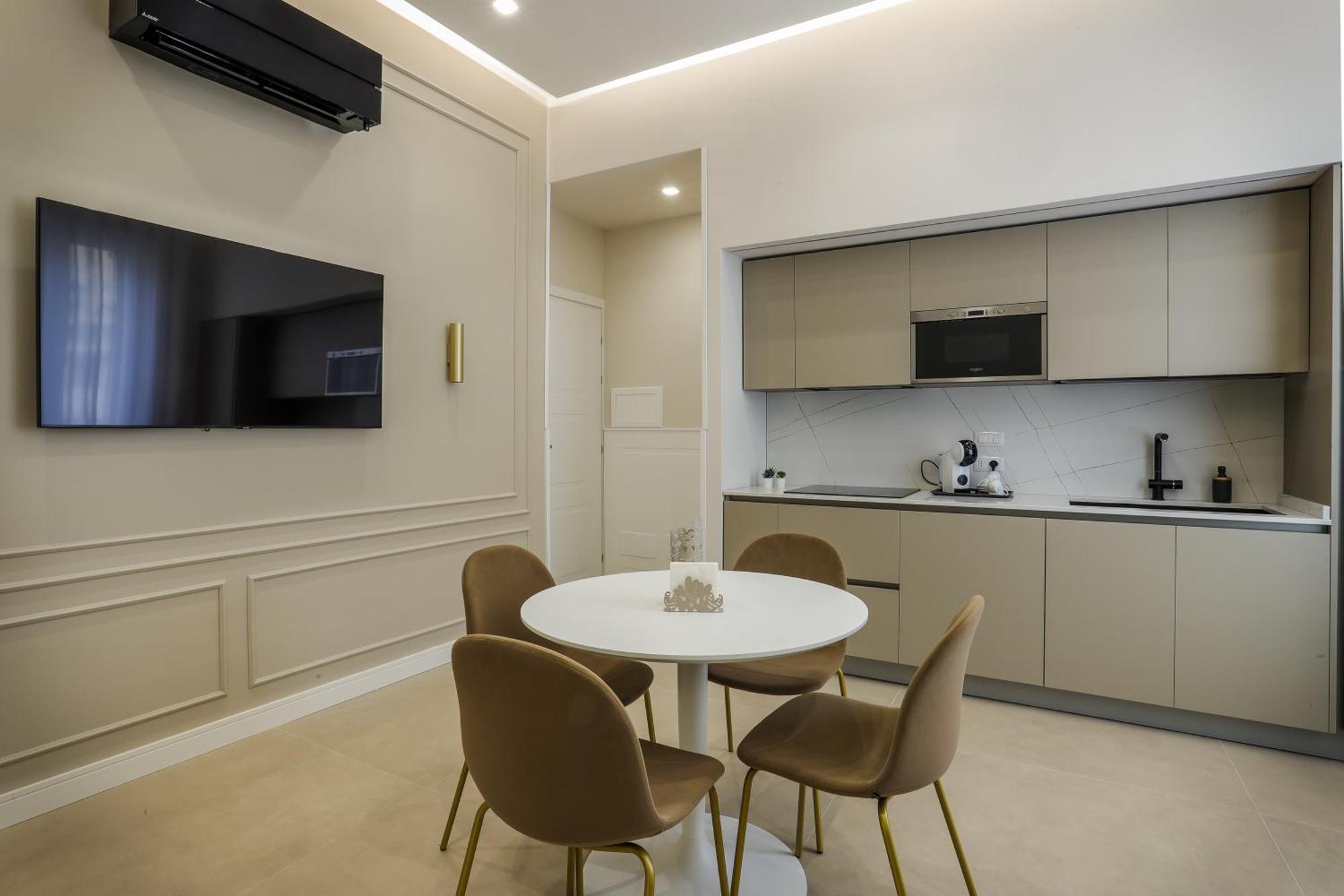 Conte Relais Suite เนเปิลส์ ภายนอก รูปภาพ