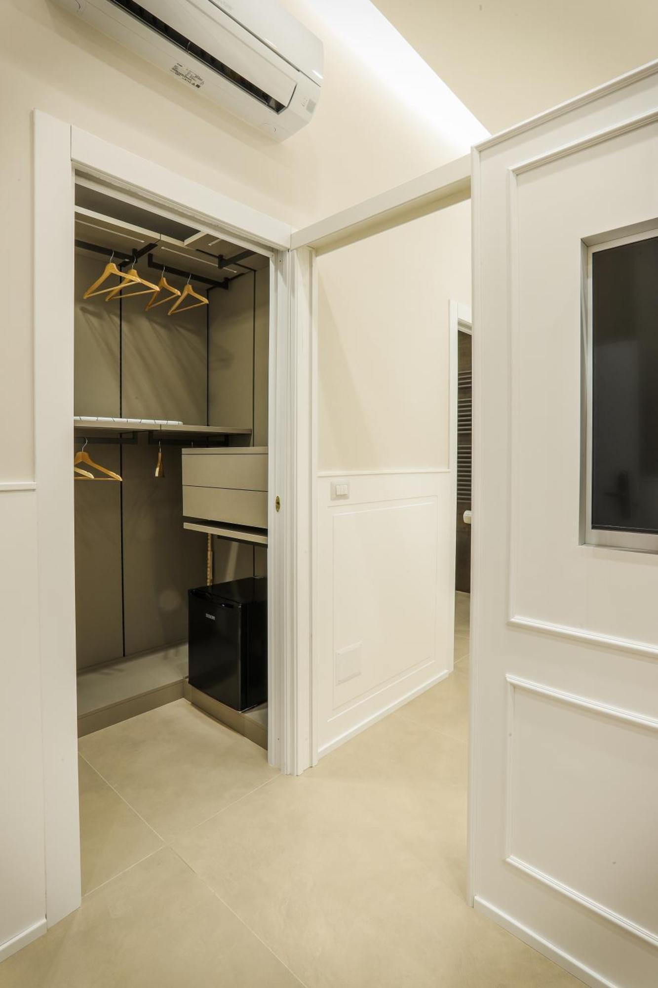Conte Relais Suite เนเปิลส์ ภายนอก รูปภาพ