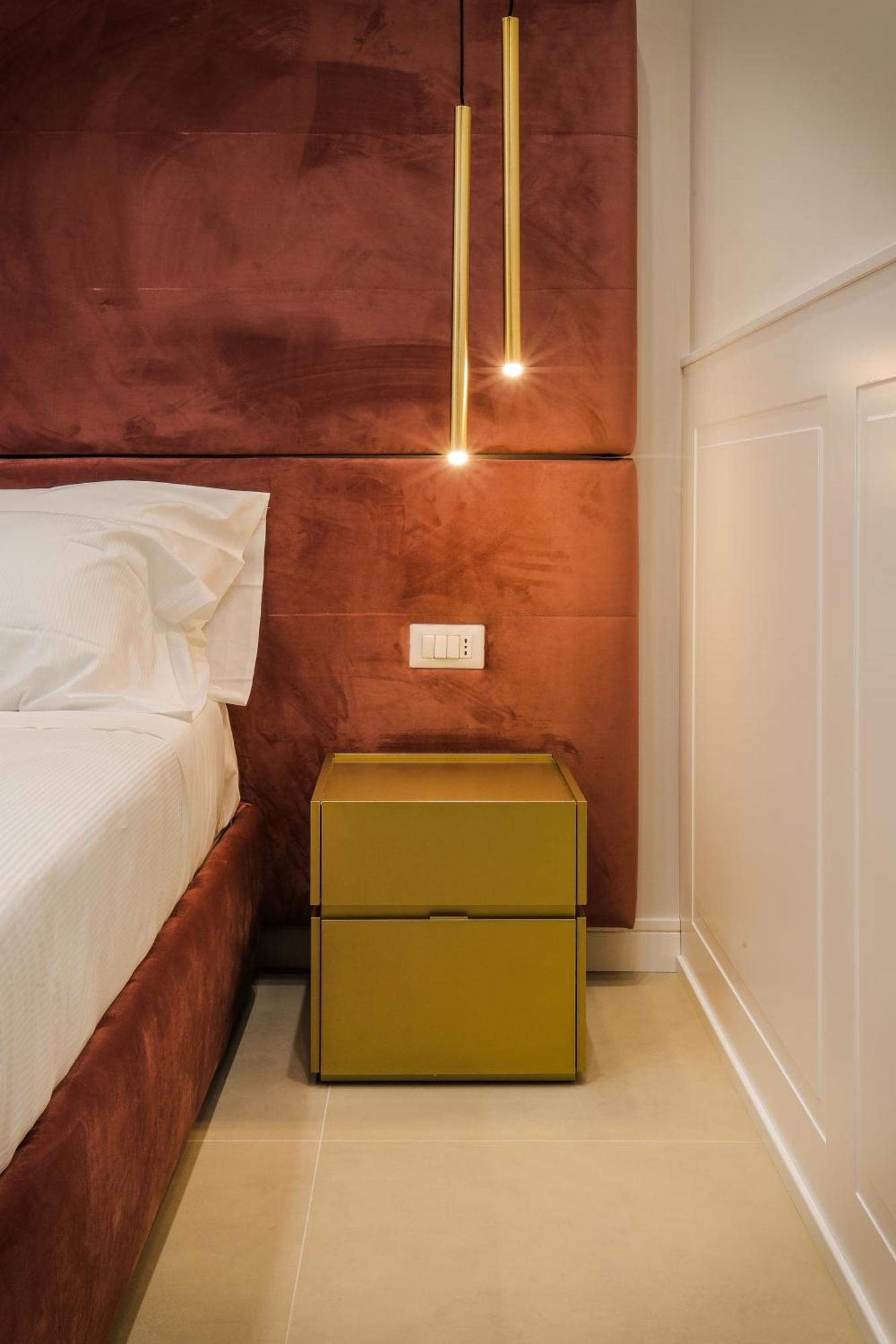 Conte Relais Suite เนเปิลส์ ภายนอก รูปภาพ